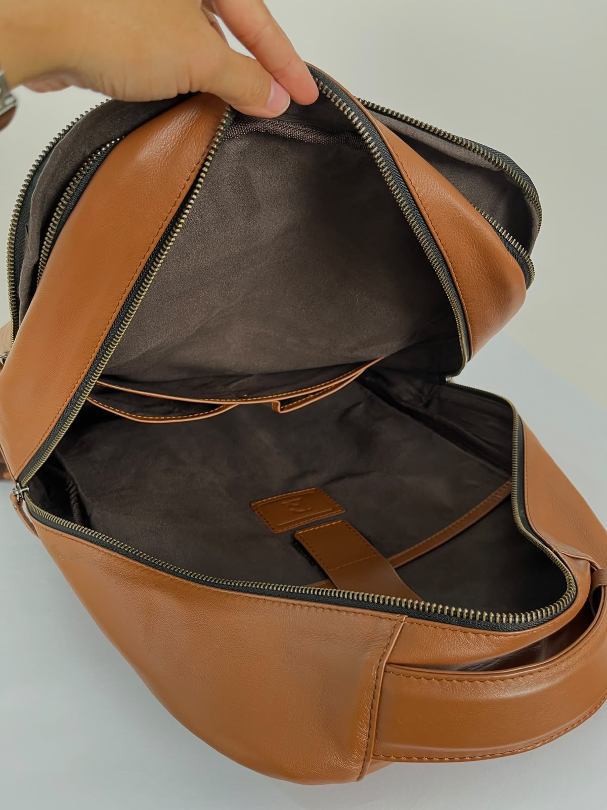Radoce Bags - Backpack - Tas Kulit Sapi Asli - BP SAKE - Gambar 3
