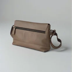Alternative view of Radoce Bags - Selempang Wanita - Tas Kulit Sapi Asli - VIERA